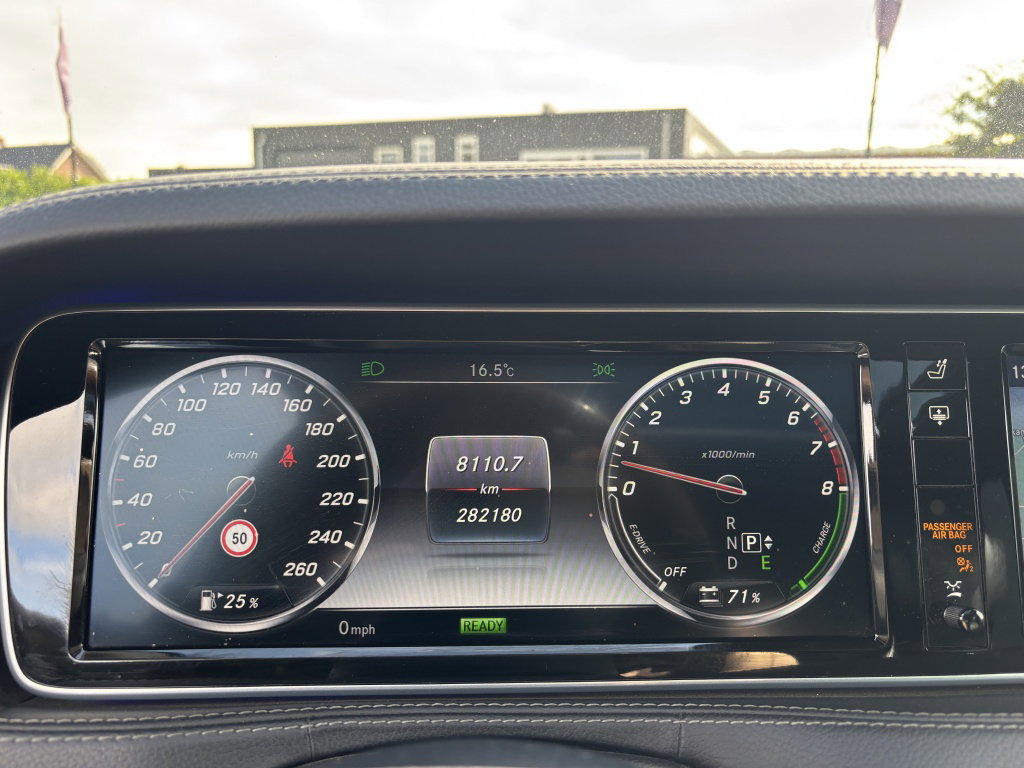Mercedes-Benz S-Klasse