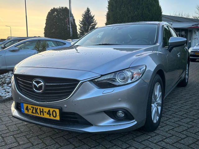Mazda 6 - 2.2D Diesel Hatchback Xenon 2015 85.000 KM