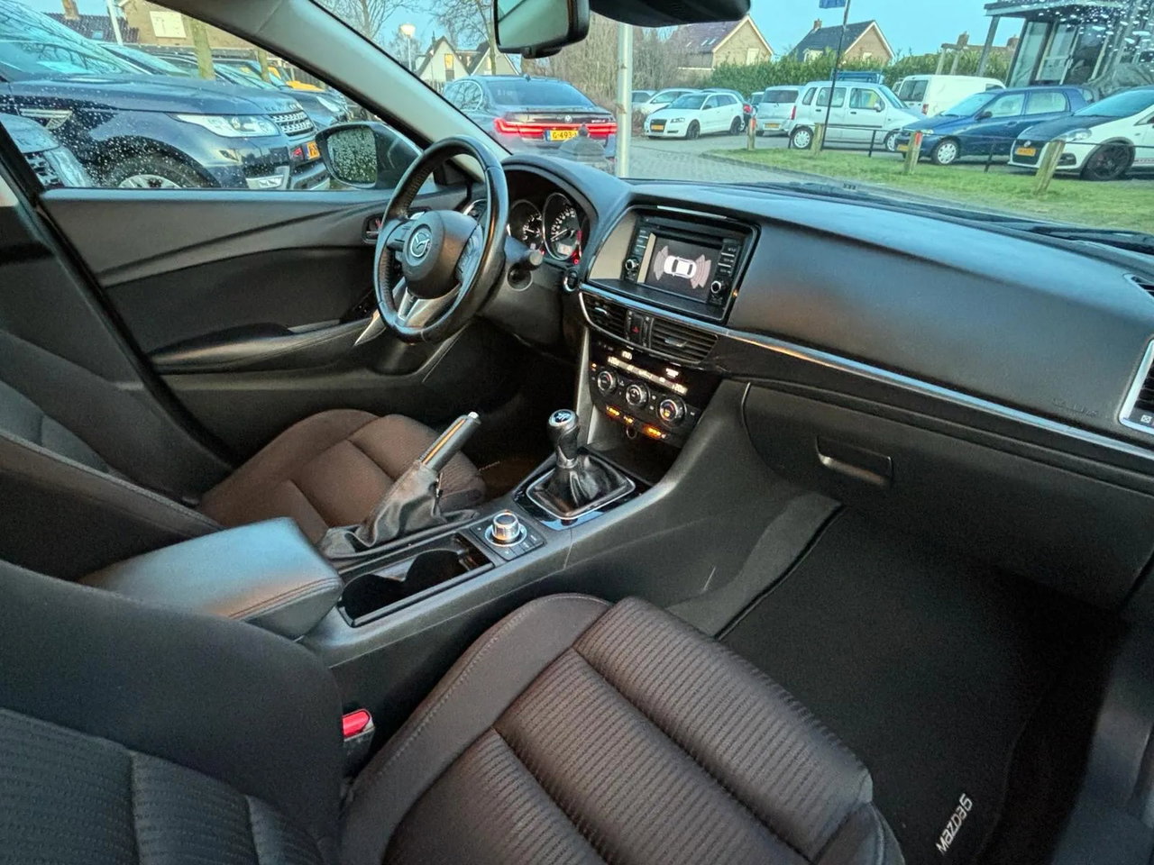 Mazda 6