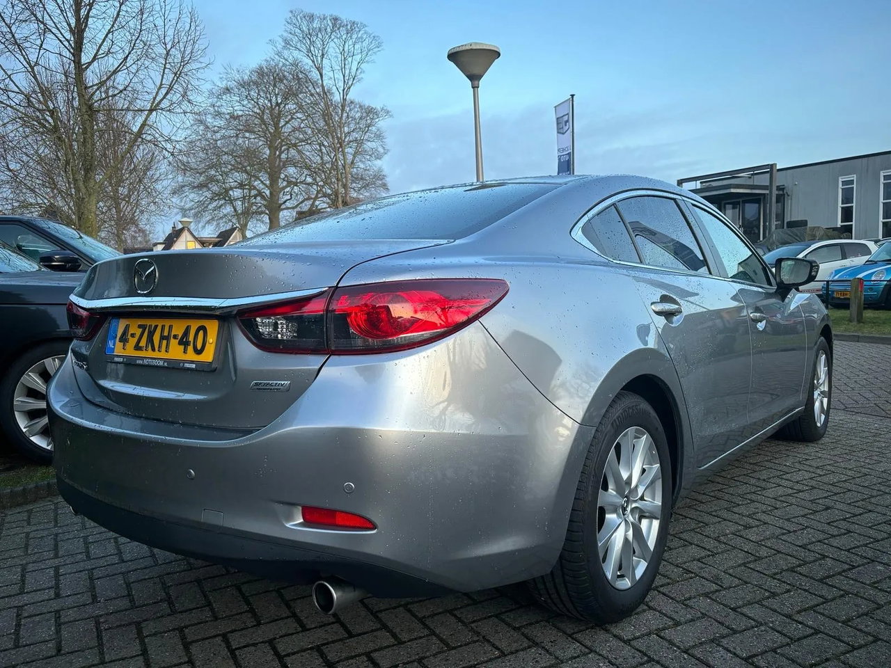 Mazda 6