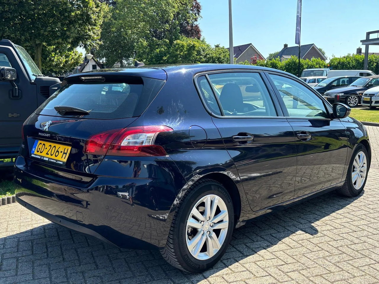 Peugeot 308