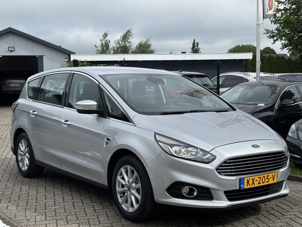 Ford S-Max