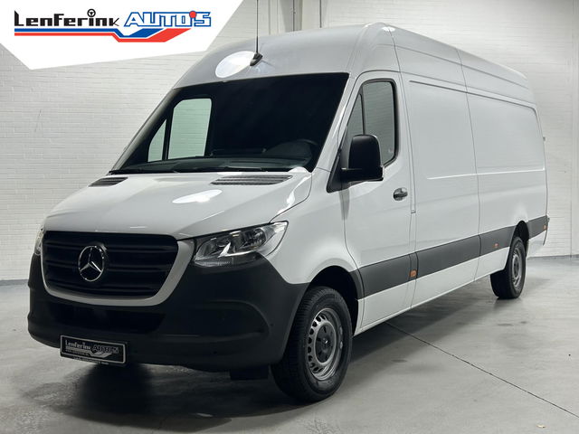 Mercedes-Benz Sprinter - 317 CDI 170 pk L3H2 Automaat MBux, Apple Carplay Airco, Cruise Control, PDC V+A, Opstap achter, Laadruimte Pakket, 3-Zits