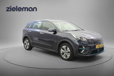 Kia e-Niro - E-Niro DynamicLine 64 kWh - Carplay, Camera, Stoelverw. Leer, SOH 100%