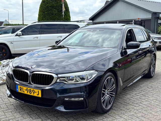 BMW 5 Serie - Touring 520D M-Pakket 2018 NL Auto