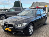 BMW 3 Serie - 318i Touring Automaat Zwart 2017 Xenon NL Auto