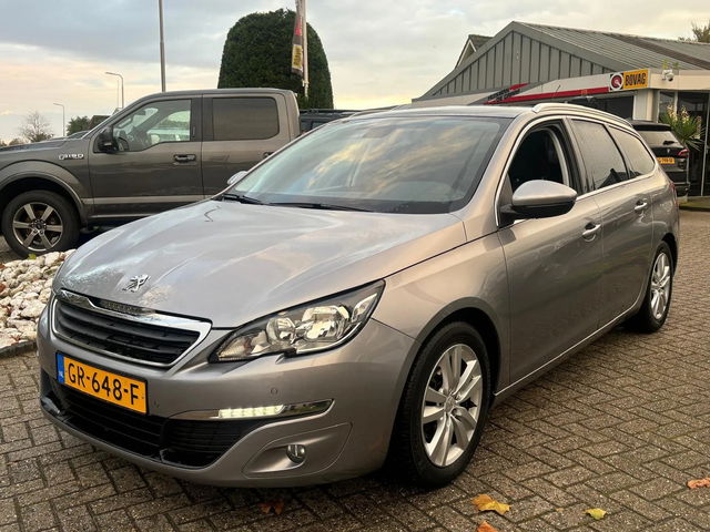 Peugeot 308 - SW 1.2 PureTech Executive 2015 Led Trekhaak