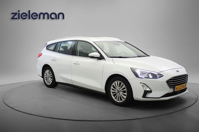 Ford Focus - 1.0 EcoBoost Titanium Business Automaat - Carplay, Navi, Clima, Cruise, Trekhaak