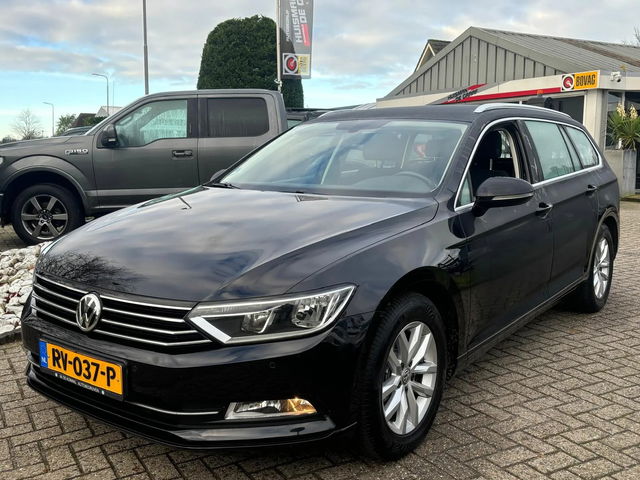 Volkswagen Passat - Variant 1.4 TSI Highline Benzine Automaat 2017 Zwart