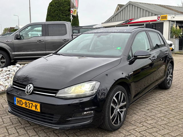 Volkswagen Golf - 1.6 TDI Highline Aut DSG 2014 Zwart Panodak