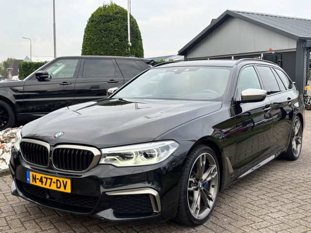 BMW 5 Serie - Touring M550D Touring High Exe 2019 BTW Trekhaak