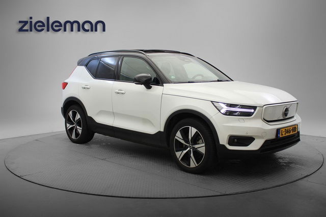 Volvo XC40 - Recharge P8 AWD R-Design - Carplay, panorama, Leer, Camera, Navi, Cruise, Stoel/Stuur Verw. SOH 91%