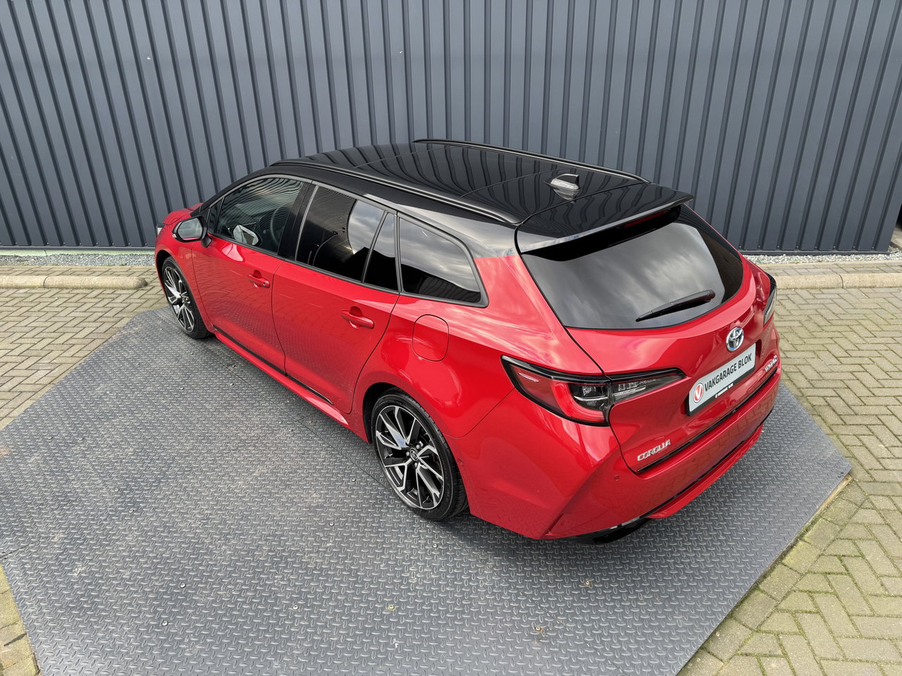Toyota Corolla Touring Sports