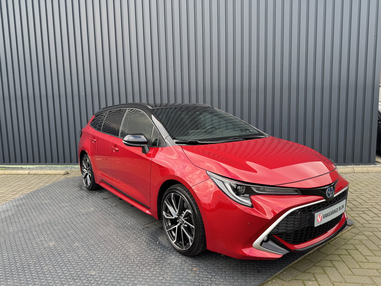 Toyota Corolla Touring Sports