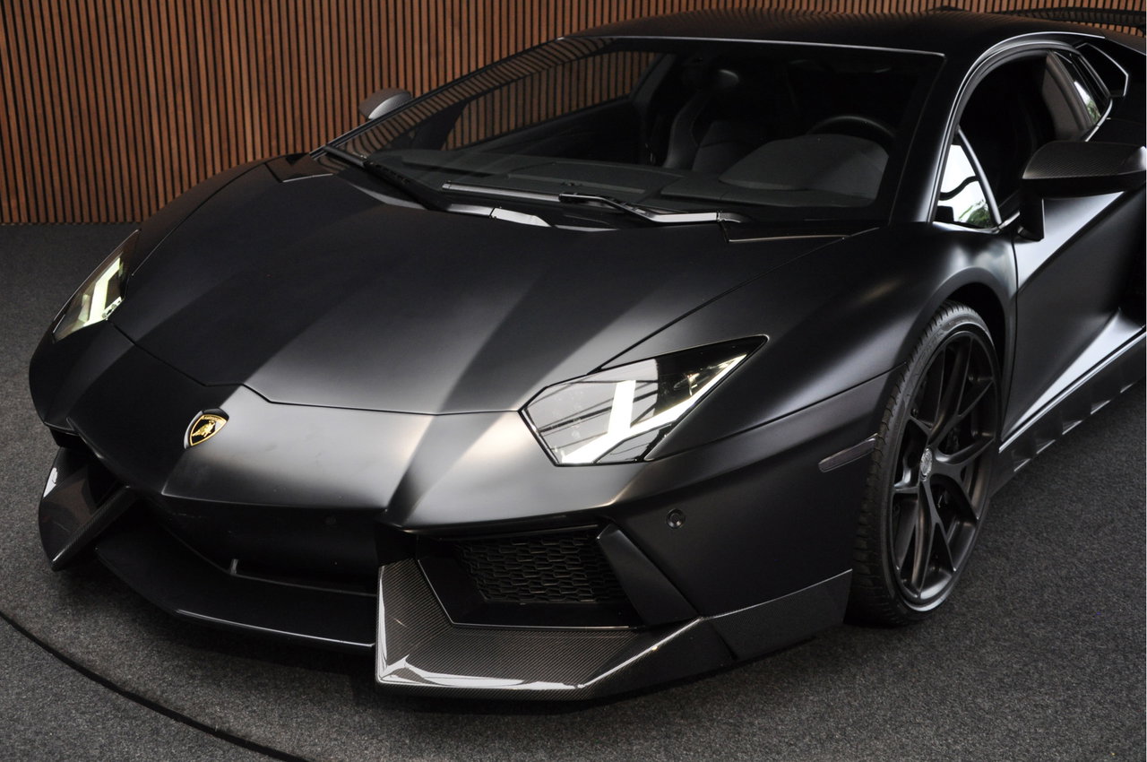 Lamborghini Aventador