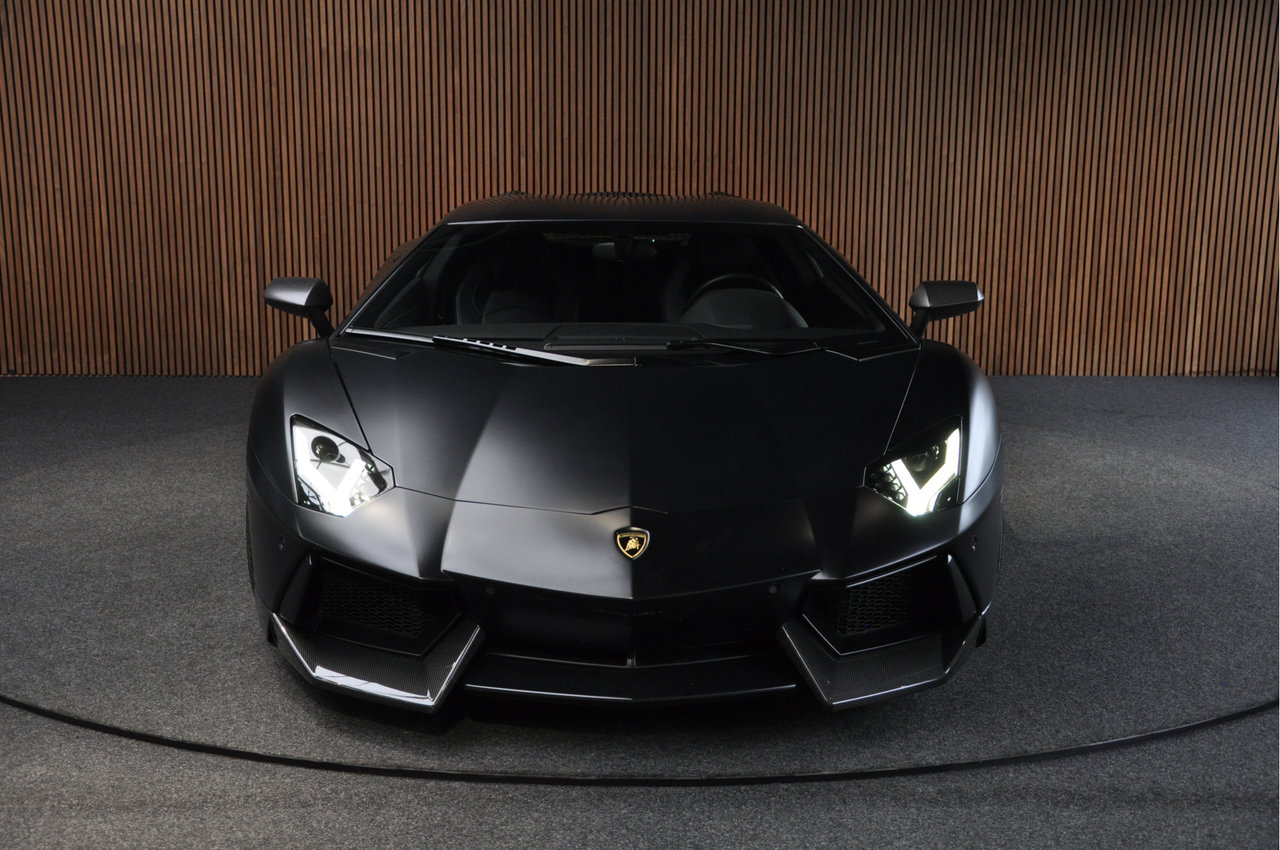 Lamborghini Aventador