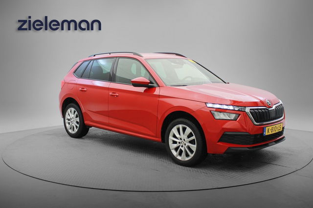 Škoda Kamiq - 1.0 TSI Sport Business - Digitaal Cockpit, Carplay, Navi, Cruise, Clima, Stoelverw.