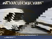 Mercedes-Benz Sprinter - 316 CDI 163 pk L2H2 Euro6 Airco | Omvormer | Camera | 2800kg Trekhaak Cruisecontrol, Chauffeursstoel