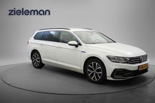 Volkswagen Passat - Variant 1.4 TSI PHEV GTE Business - Carplay, Navi, Camera, Cruise, Massage, Stoelverw.
