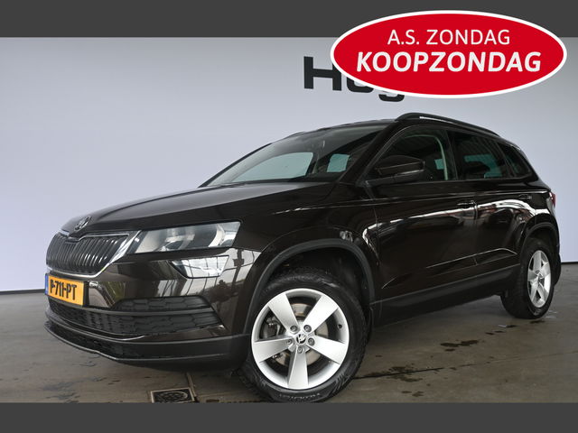 Škoda Karoq - 1.0 TSI Style Automaat Clima Carplay Stoelverwarming Rijklaarprijs Inruil Mogelijk!
