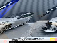 Toyota Yaris - 1.5 Hybrid Executive / Bi tone | PDC V+A | NIEUWSTAAT | Rijklaar!!