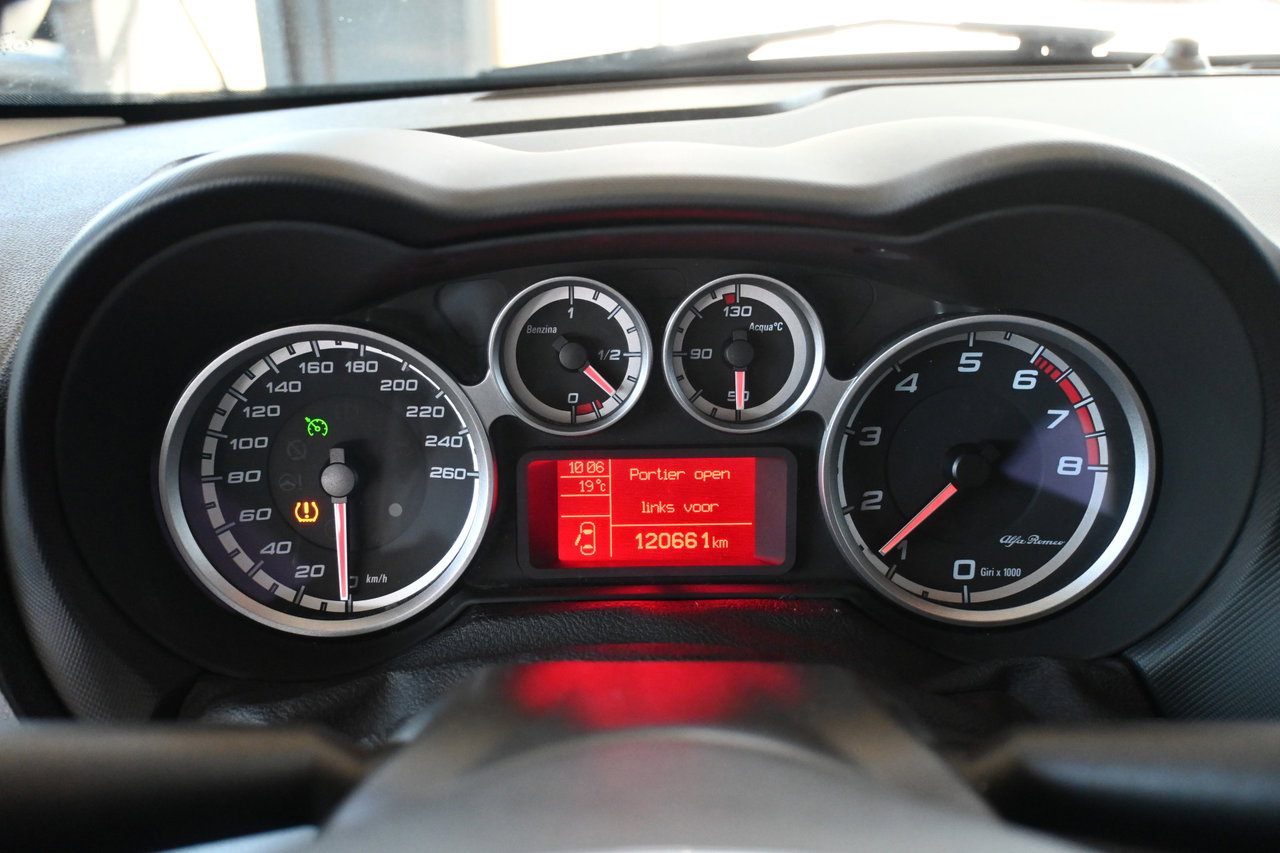 Alfa Romeo MiTo