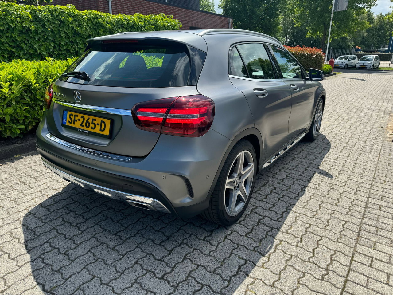 Mercedes-Benz GLA