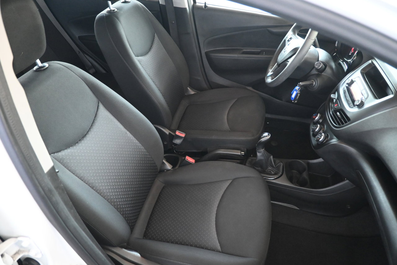 Opel KARL