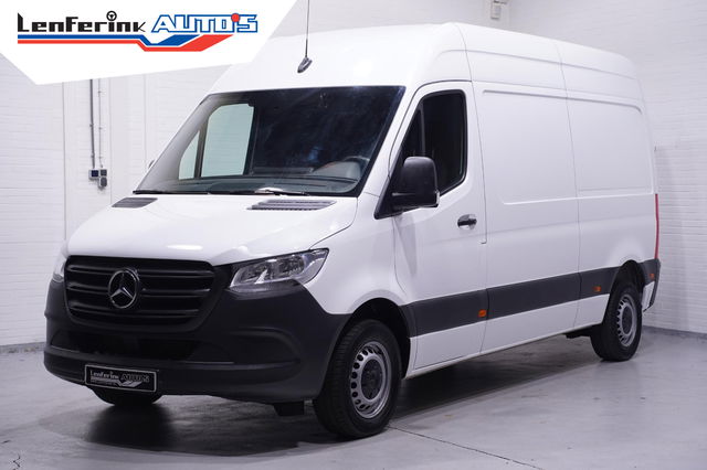 Mercedes-Benz Sprinter - 211 CDI 114 pk L2H2 Laadruimte Pakket, Trekhaak 3-Zits, Slechts 53 dkm