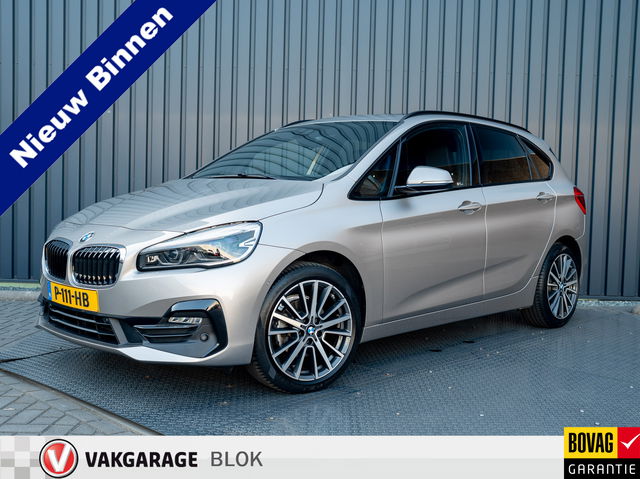 BMW 2 Serie - Active Tourer 218i Business Edition Plus | Panodak | Head Up | Trekhaak | Camera | Prijs Rijklaar!!
