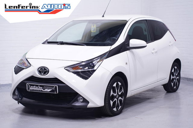 Toyota Aygo - 1.0 VVT-i x-joy Climate control Camera Apple Carplay Cruisecontrol 1e Eigenaar NAP