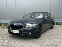 BMW 1 Serie - 118i Centennial Executive Navi / Stoel Verw. / PDC voor en achter