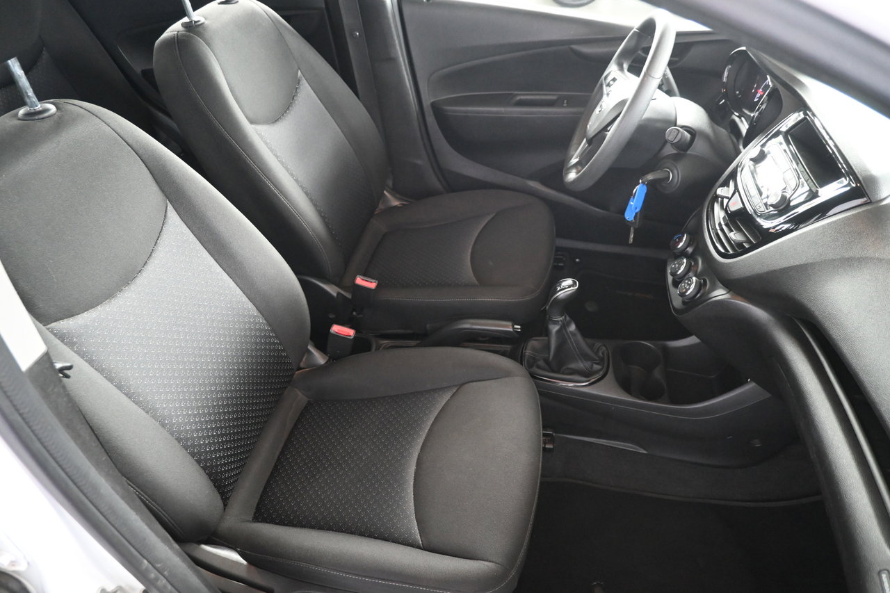 Opel KARL