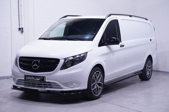 Mercedes-Benz Vito - 116 CDI 163 pk XL Black&White Edition Navi, 19" AMG Wielen, Camera, Spoiler Pakket, PDC V+A, Laadruimte Pakket, 3-Zits