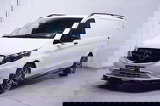 Mercedes-Benz Vito - 116 CDI 163 pk XL Black&White Edition Navi, 19" AMG Wielen, Camera, Spoiler Pakket, PDC V+A, Laadruimte Pakket, 3-Zits