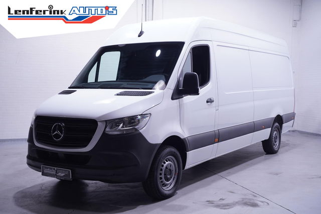Mercedes-Benz Sprinter - 317 CDI 170 pk L3H2 Automaat Airco, Camera PDC V+A, Apple Carplay, Laadruimte Pakket, Geveerde Stoel, 3-Zits