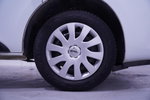 Nissan NV300