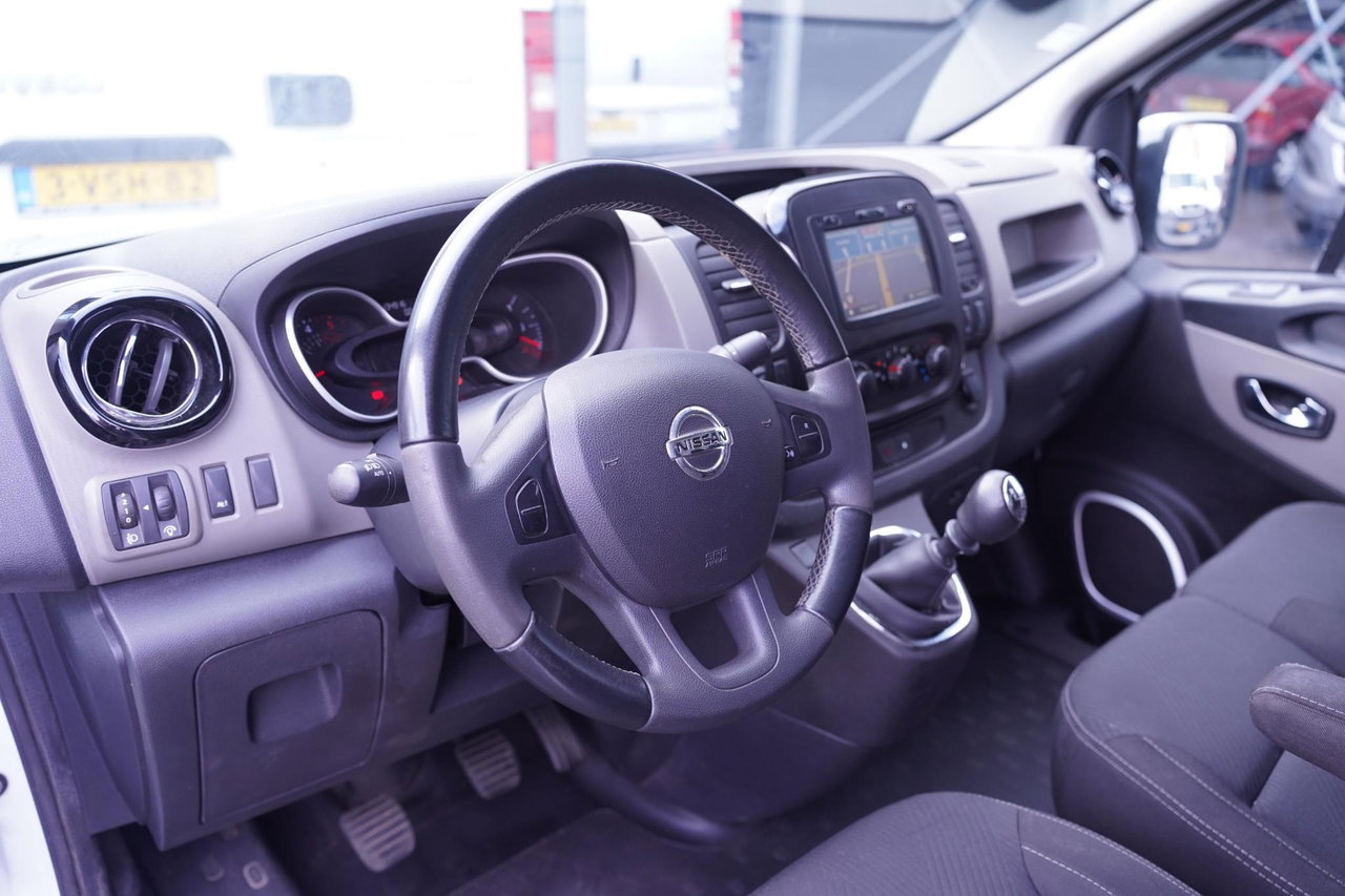 Nissan NV300