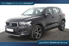 Volvo XC40 - 1.5 T3 Momentum Pro *1ste Eigenaar*18 inch R-Design*Navigatie*