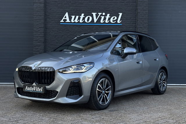BMW 2 Serie - Active Tourer 218i M-Sport | Sportleder | Trekhaak | Comfort Access | Stoelverwarming | Adaptief M-Onderstel