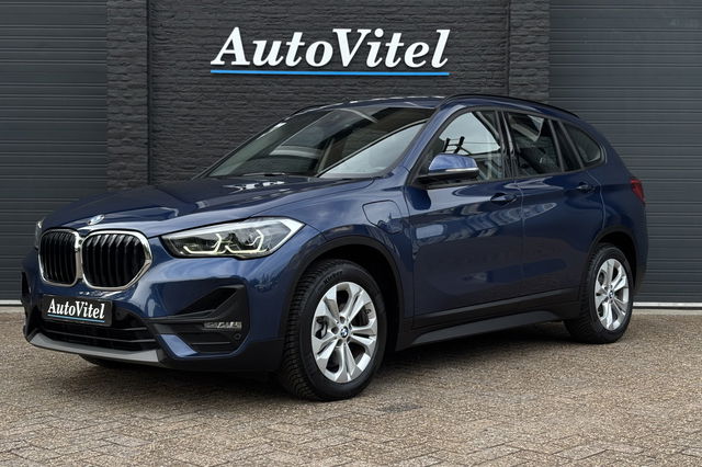 BMW X1 - xDrive25e | PDC V+A | Apple Carplay | Elektrische Klep | LED | Cruise | DAB | 40.000 KM