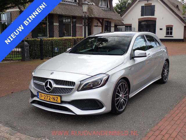 Mercedes-Benz A-Klasse - 180 AMG Edition SPORTSTOEL/FULL-LED/NAVIGATIE