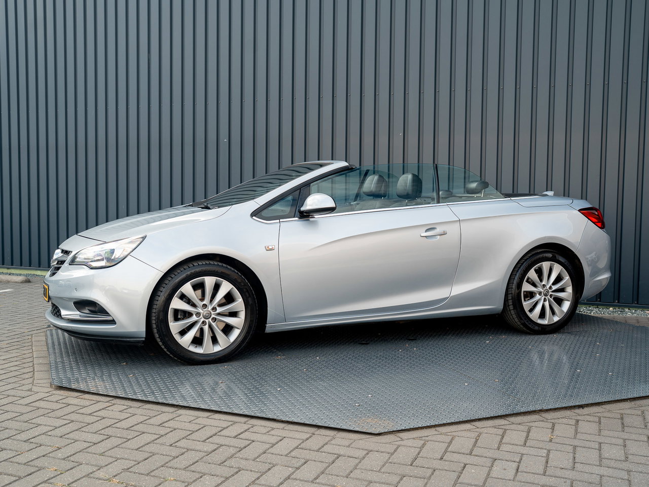 Opel Cascada