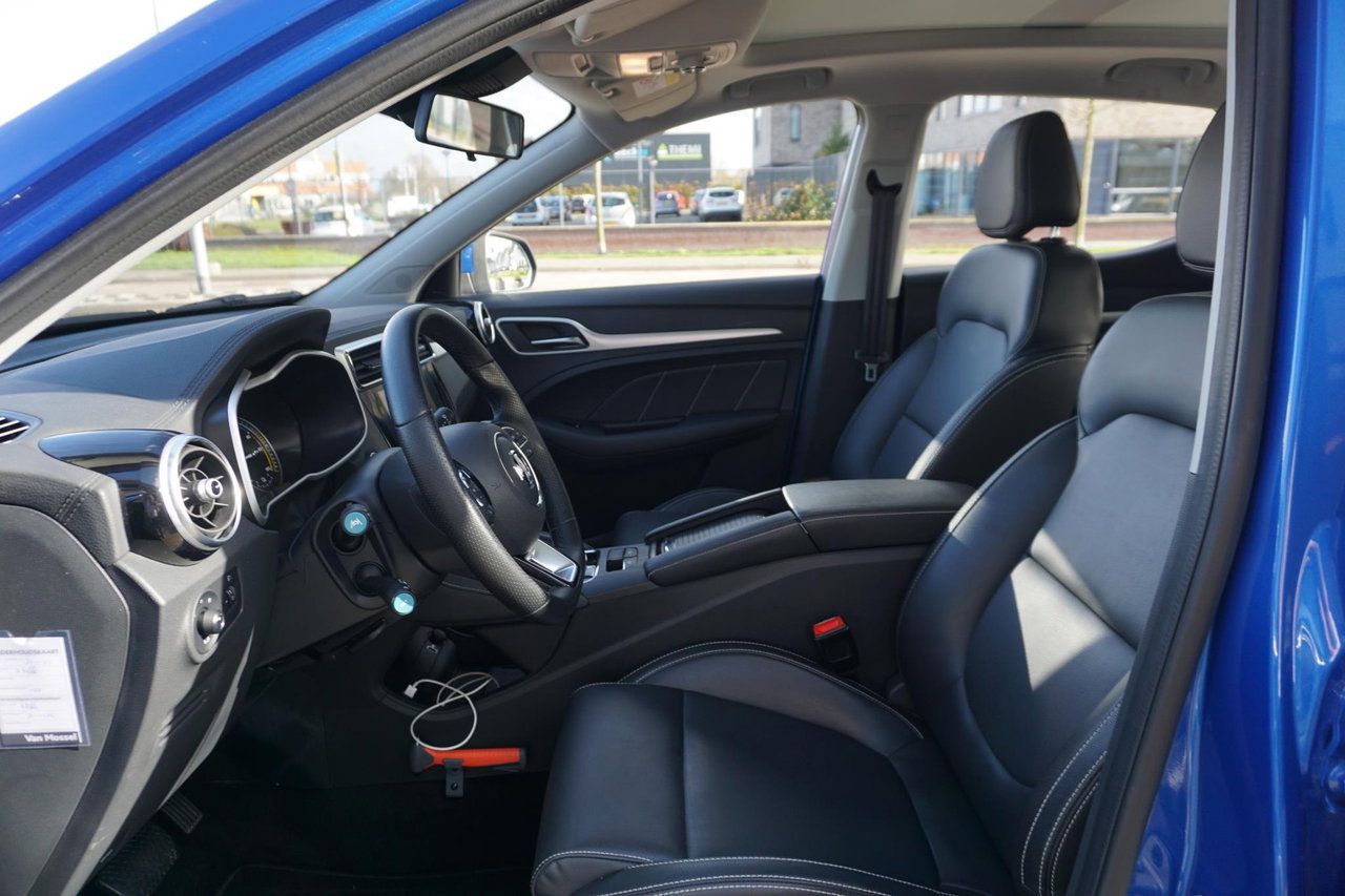 MG ZS EV