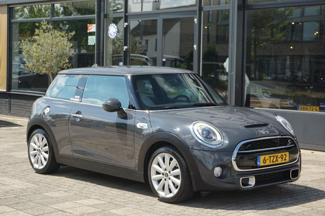 MINI Cooper S - Mini 2.0 Chili Leder | Groot Navi | Head-Up | Dealer onderhouden