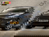 Ford Focus - 1.0 EcoBoost Sport (APPLE CARPLAY, GROOT NAVI, CRUISE, GETINT GLAS, SPORTSTOELEN, LANE ASSIST, PARKEERSENSOREN, LED KOPLAMPEN, NIEUWSTAAT)