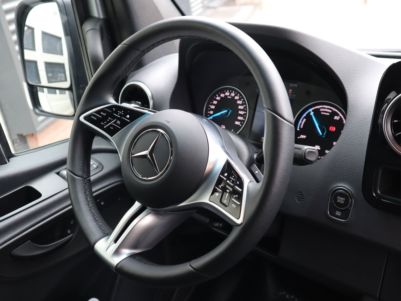 Mercedes-Benz eSprinter
