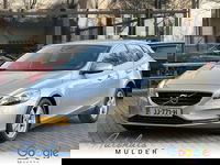 Volvo V40 - 2.0 T2 Momentum Xenon/Clima/Navigatie/Stoelverwarming/PDC