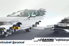 Volkswagen Tiguan - 1.5 TSI 150pk DSG 2x R-Line Virtual Cockpit Navigatie