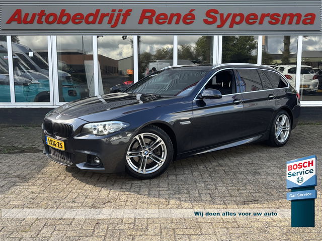 BMW 5 Serie - Touring 520i Executive | M-Pakket | Elektrische Trekhaak | Automaat | Groot Navi